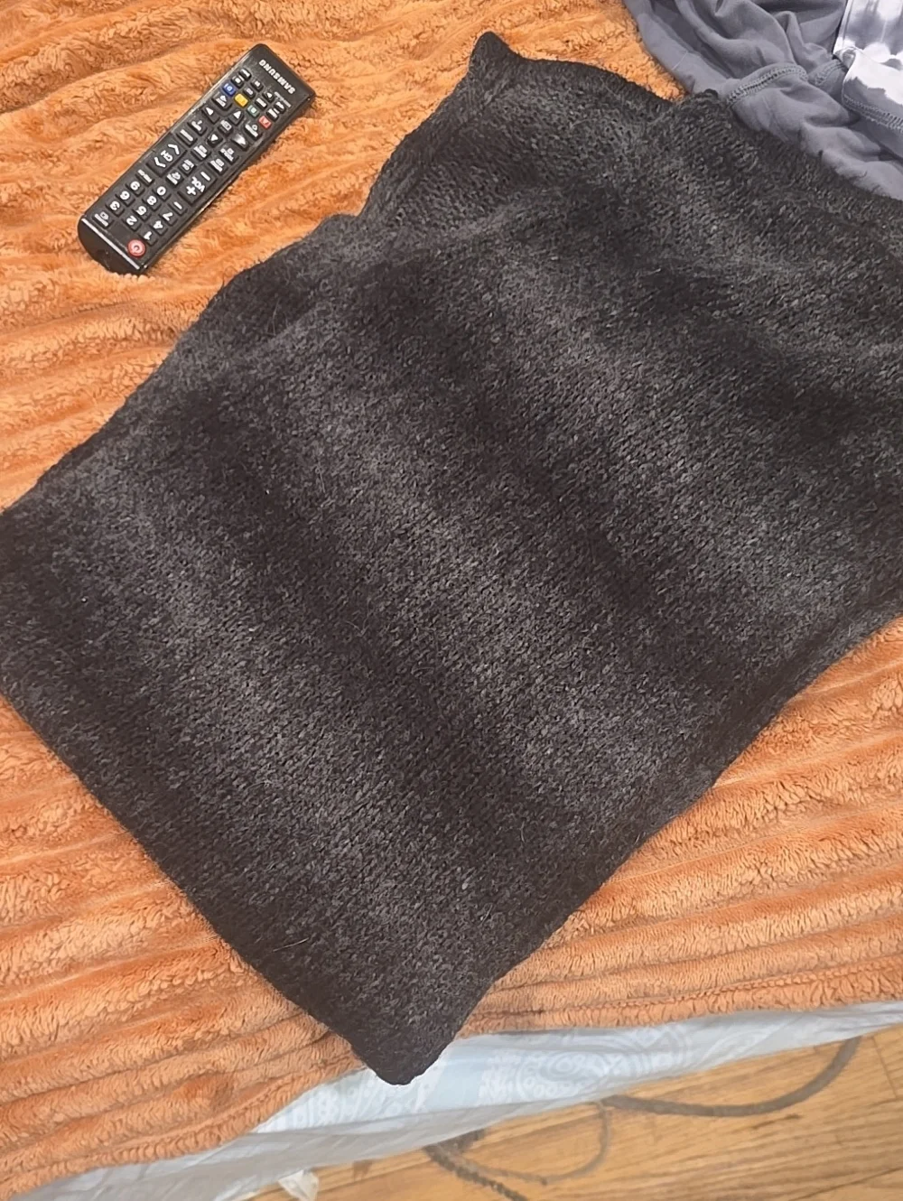 ❤️10/$13 Black And Gray Unisex Scarf
